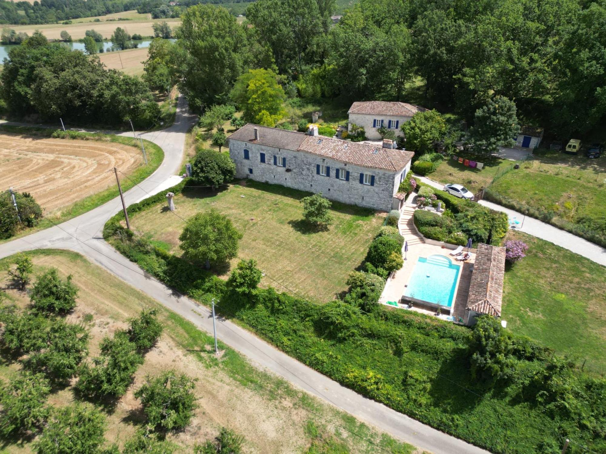 Bergerie Le Vieux Manoir Apartamento Valeilles Exterior foto