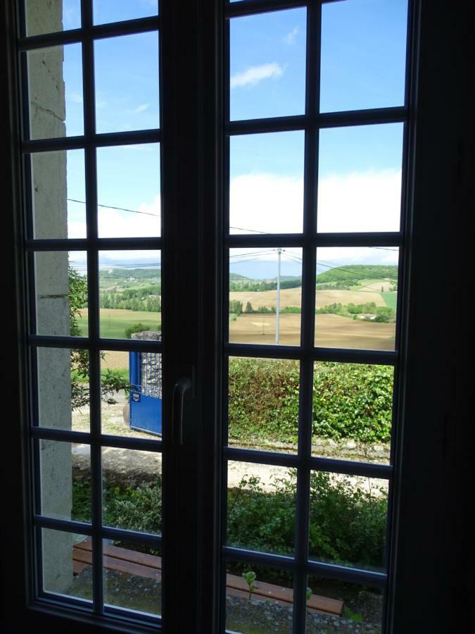 Bergerie Le Vieux Manoir Apartamento Valeilles Exterior foto